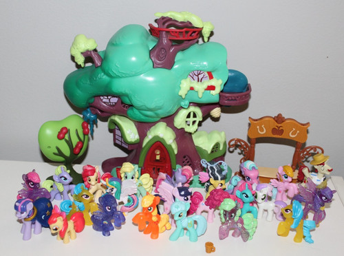 Massive lot hasbro little - lot,